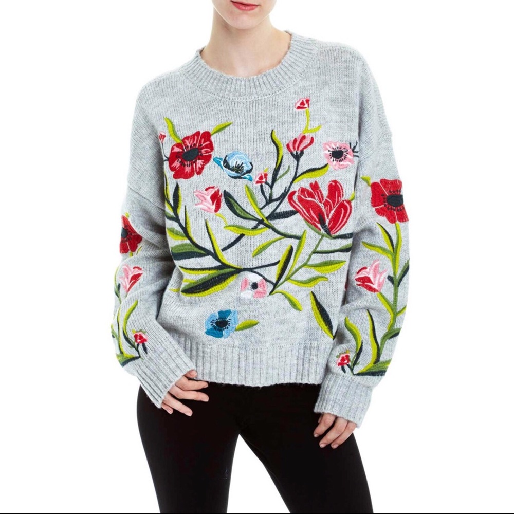 ❤️SOLD❤️ Romeo & Juliet Coutour Floral Embroidery Sweater - Picture 3 of 5